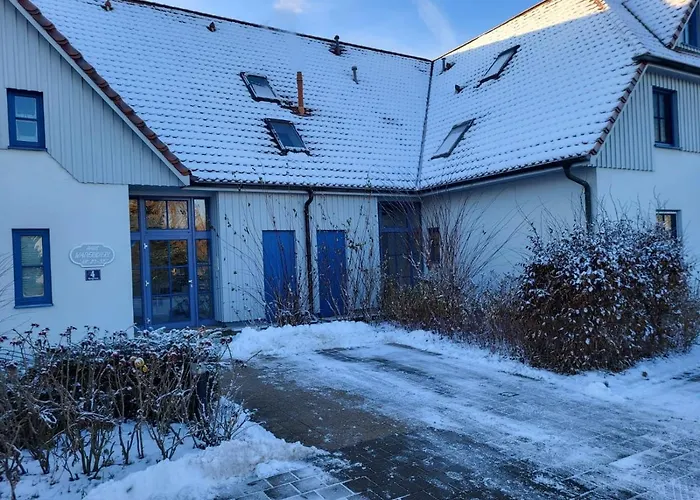 Oewern Diek 23 Wustrow (Fischland)